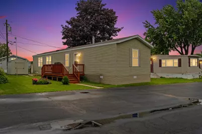 1025 Oake  S Avenue #D19, Onalaska, WI 54650 - Photo 1