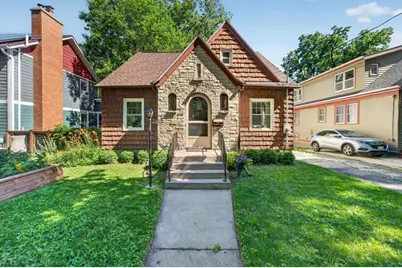 2626 Chamberlain Avenue, Madison, WI 53705 - Photo 1