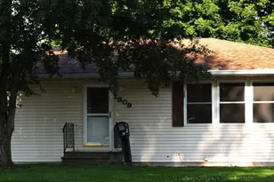 1809 Minnesota Ave, North Fond du Lac, WI 54937 - Photo 1