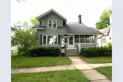 107 Clarence Street, Fort Atkinson, WI 53538 - Photo 1