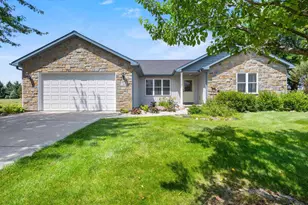 165 Deer Run Dr, Fall River, WI 53932 - Photo 1