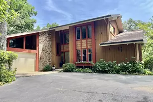 2103 W Collingswood Dr, Beloit, WI 53511 - Photo 1