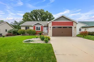 1801 Frawley Dr, Sun Prairie, WI 53590 - Photo 1