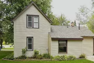 307 E 7th St, Westfield, WI 53964 - Photo 1