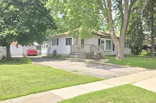920 Newbury St, Ripon, WI 54971 - Photo 1