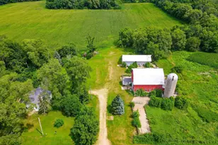 17438 W Finneran Rd, Janesville, WI 53536 - Photo 1