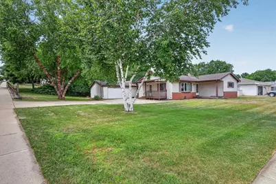 4 S Wright Road, Janesville, WI 53546 - Photo 1