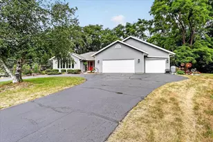 5738 S Splendor Valley Dr, Janesville, WI 53548 - Photo 1