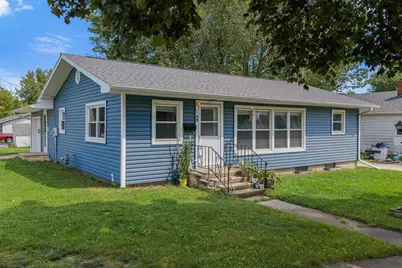 548 W Main Street, Reedsburg, WI 53959 - Photo 1