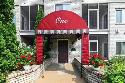 1 Cherokee Circle #102, Madison, WI 53704 - Photo 1