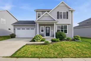 2442 Leopold Way, Sun Prairie, WI 53590 - Photo 1