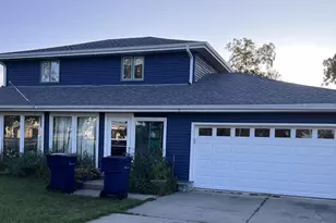 2425 Center Ave, Janesville, WI 53546 - Photo 1
