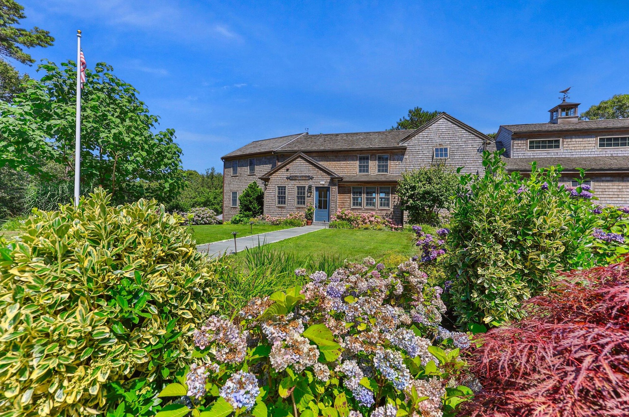 317 Orleans Rd, Orleans MA  02653-4002 exterior