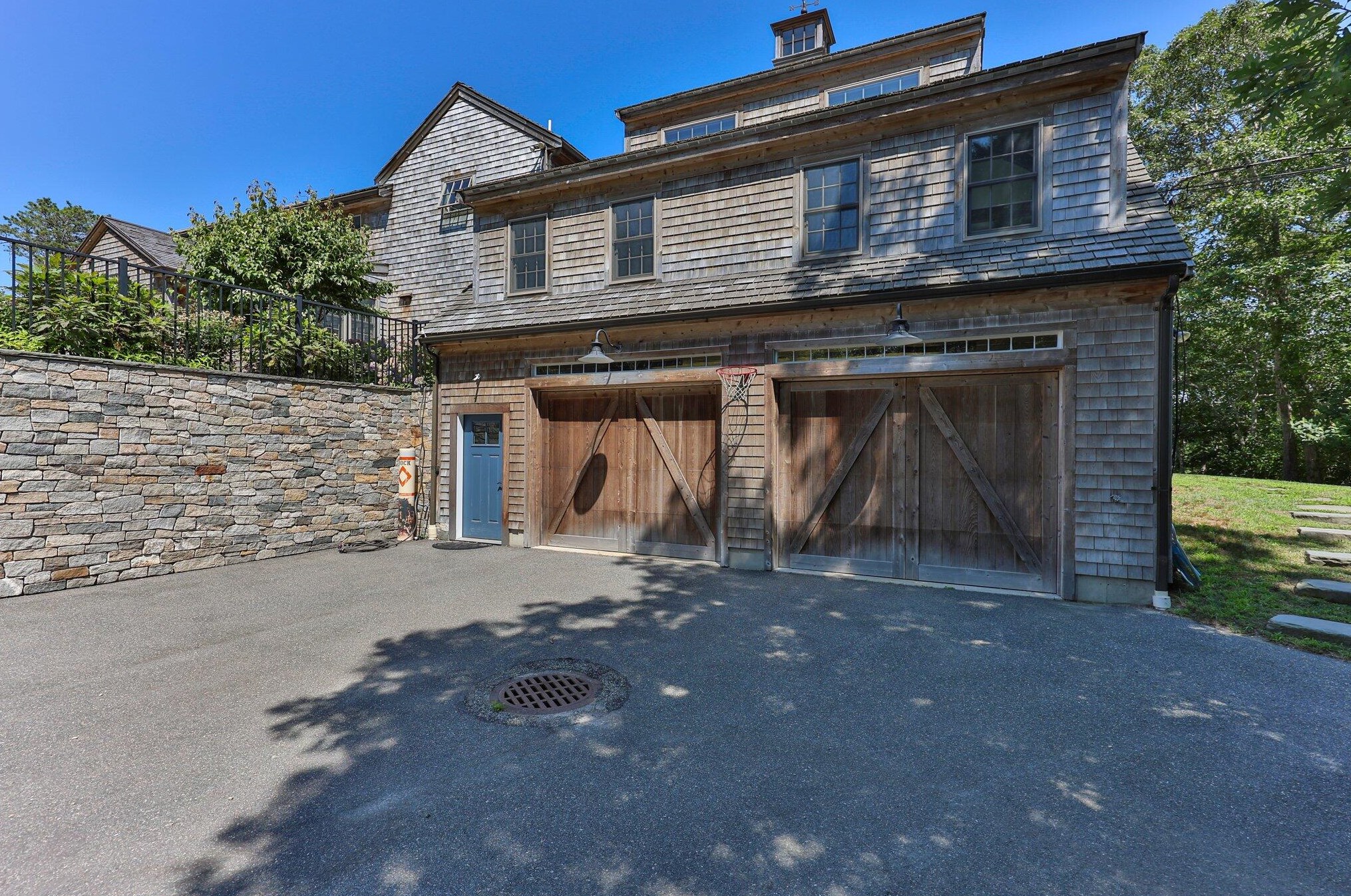 317 Orleans Rd, Orleans MA  02653-4002 exterior