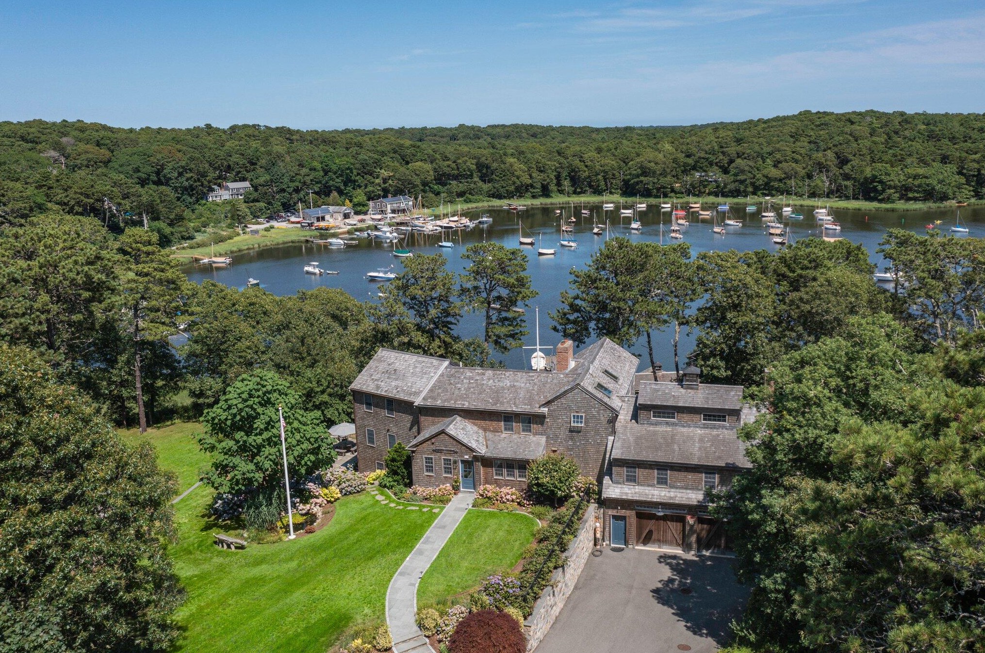 317 Orleans Rd, Orleans MA  02653-4002 exterior