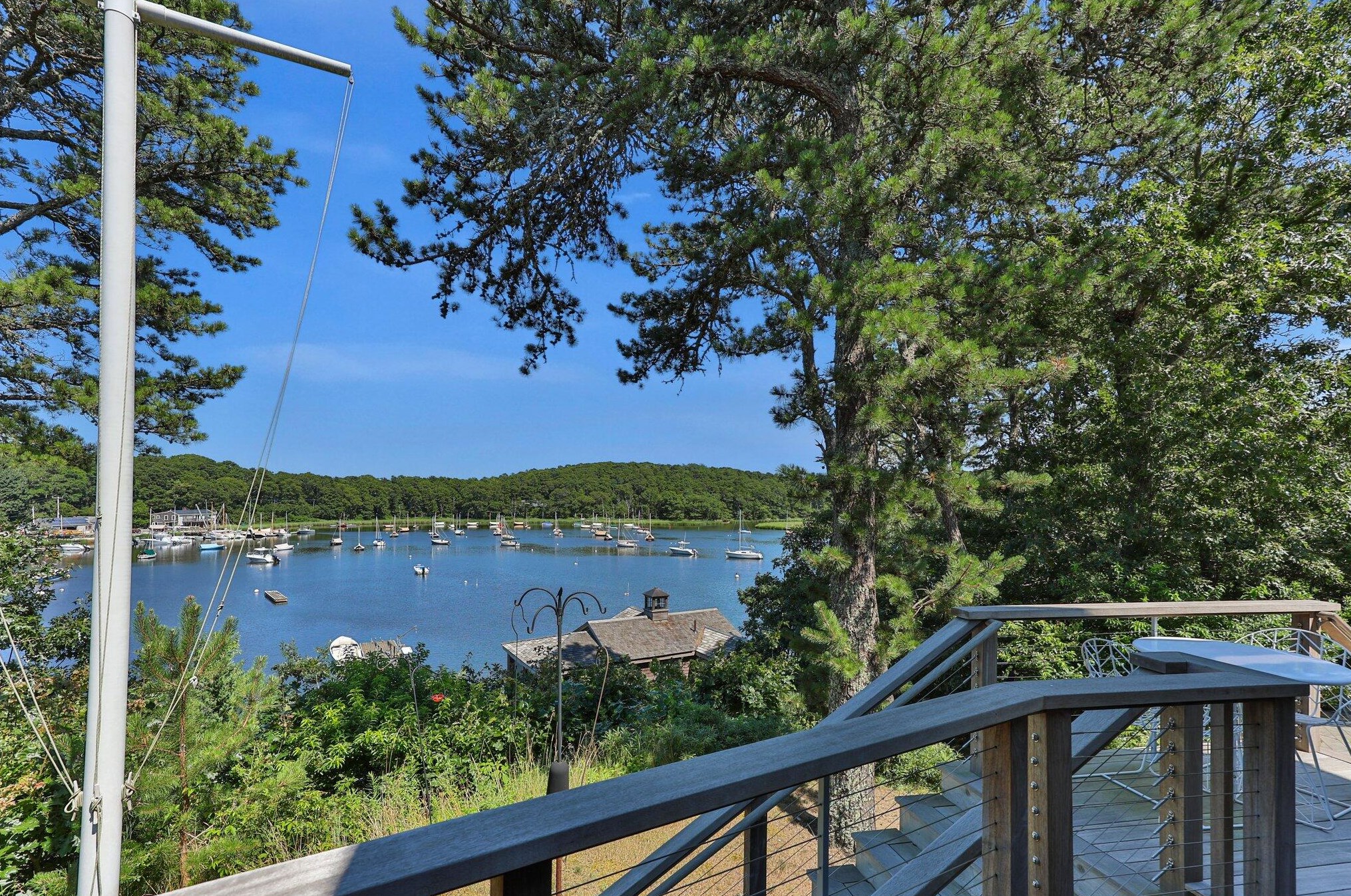 317 Orleans Rd, Orleans MA  02653-4002 exterior