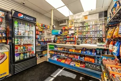 55 Robert Toner Blvd. Boulevard, North Attleboro, MA 02763 - Photo 5