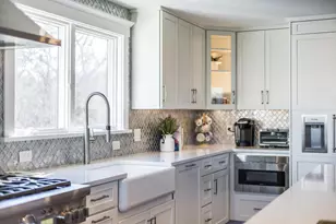 87 Oyster Pond Rd, Falmouth, MA 02540 - Photo 11