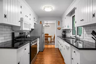 290 Riverview Ln, Barnstable, MA 02632 - Photo 5