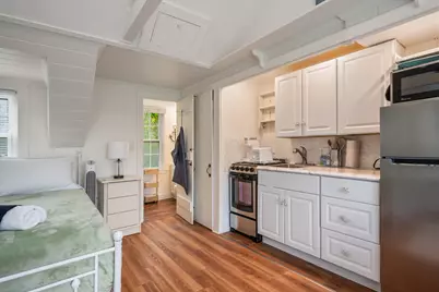 135 S South Shore Drive #17, Yarmouth, MA 02664 - Photo 9