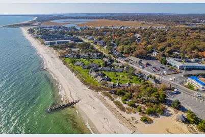 135 S South Shore Drive #17, Yarmouth, MA 02664 - Photo 5