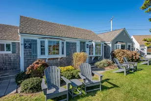 135 S South Shore Dr, Yarmouth, MA 02664 - Photo 17