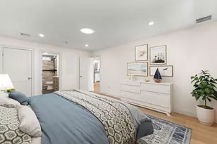 354 Gifford, Falmouth, MA 02540 - Photo 17