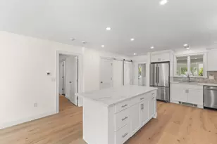 354 Gifford, Falmouth, MA 02540 - Photo 5