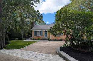 51 Wianno Cir, Barnstable, MA 02655 - Photo 3