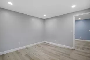 24 Bettys Pond Rd, Barnstable, MA 02601 - Photo 23