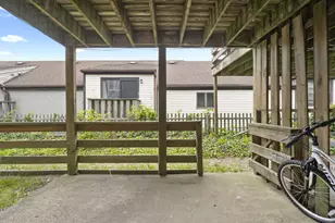 24 Bettys Pond Rd, Barnstable, MA 02601 - Photo 7