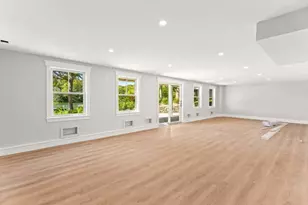 285 Edgewater Dr, Falmouth, MA 02536 - Photo 37