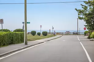 3 Worcester Ave, Falmouth, MA 02540 - Photo 3