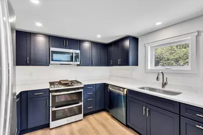 35 Locust Street, Wareham, MA 02558 - Photo 17