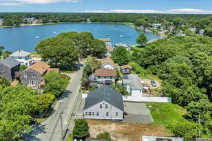 35 Locust St, Wareham, MA 02558 - Photo 27