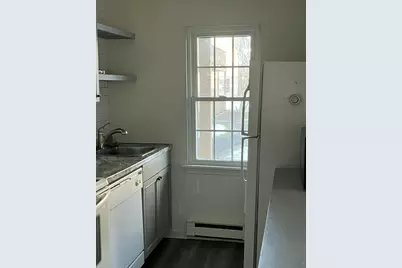 1029 Iyannough Road #B BLDG 8, Barnstable, MA 02601 - Photo 5