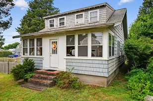 70 Wings Neck Rd, Bourne, MA 02559 - Photo 7