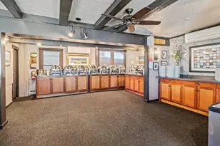 539 Commercial St, Provincetown, MA 02657 - Photo 17