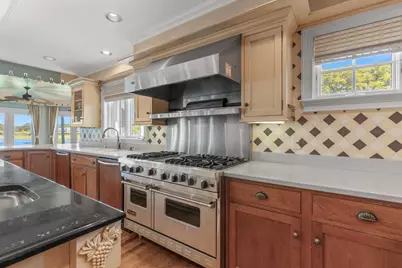 4390 Main Street, Barnstable, MA 02637 - Photo 17