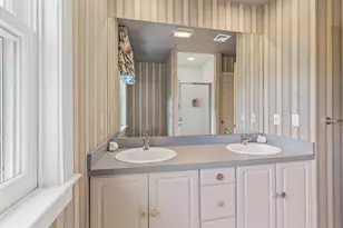 4390 Main St, Barnstable, MA 02637 - Photo 37