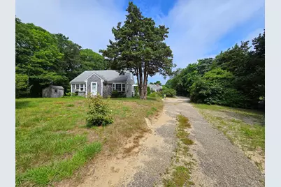 18 Cole Place, Orleans, MA 02653 - Photo 1