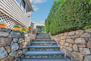 231 Edgewater Dr, Falmouth, MA 02536 - Photo 43