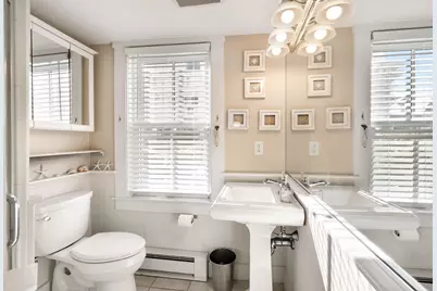 176 Commercial Street #U2, Provincetown, MA 02657 - Photo 23