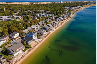 624 Commercial Street, Provincetown, MA 02657 - Photo 43