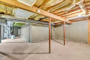 16 Warren Rd, Yarmouth, MA 02675 - Photo 23