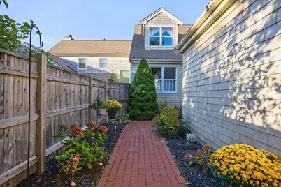 28 Oak Glen Village, Yarmouth, MA 02675 - Photo 5