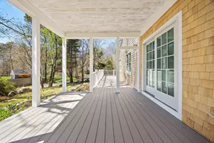 129 Driftwood Ln, Yarmouth, MA 02664 - Photo 5