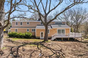 129 Driftwood Ln, Yarmouth, MA 02664 - Photo 9