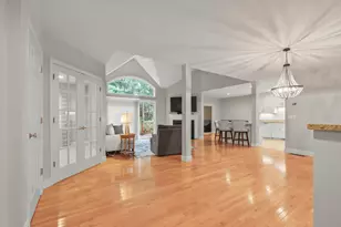 1 Hollyhock Knoll Ct, Bourne, MA 02532 - Photo 9