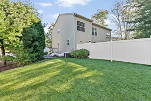 10 Brightside Ln, Sandwich, MA 02644 - Photo 3